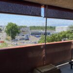 loggia-sécurisee-sans-percer-de-trous-par-ProtectionChat.ch